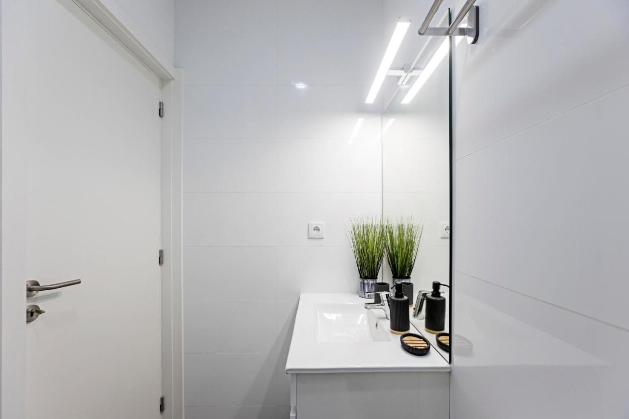 150 Rivoli Apartments By Lovelystay 波尔图 外观 照片